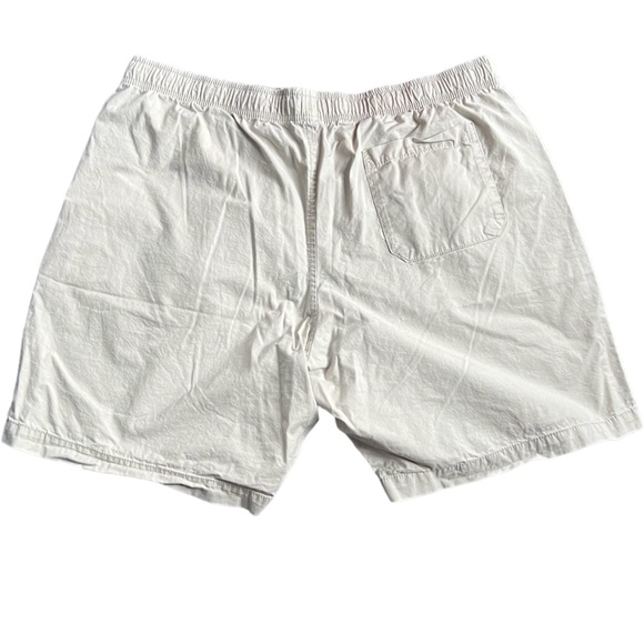 GAP Easy Shorts Cream Size XL 9 inch Summer Khaki - Picture 2 of 4